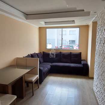 Apartamento em São José dos Pinhais, bairro Iná
