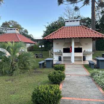 Apartamento em São José dos Pinhais, bairro Iná