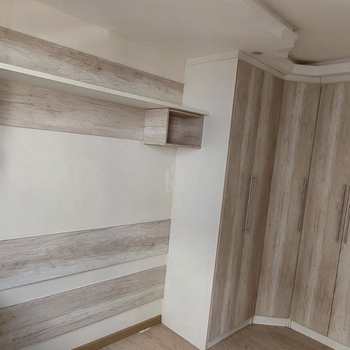 Apartamento em São José dos Pinhais, bairro Iná