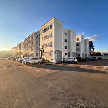 Apartamento em São José dos Pinhais, bairro Iná