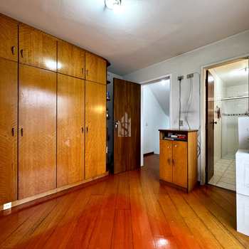 Sobrado em Curitiba, bairro Fanny