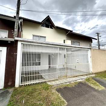 Sobrado em Curitiba, bairro Fanny
