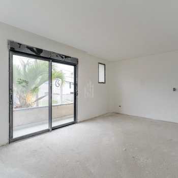 Sobrado em Curitiba, bairro Uberaba