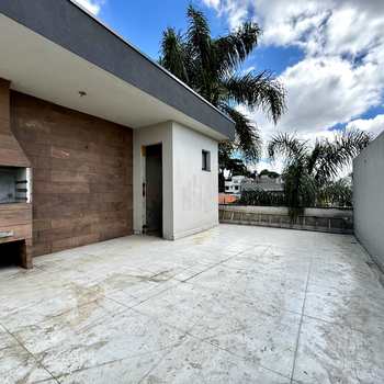 Sobrado em Curitiba, bairro Uberaba