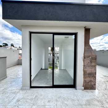 Sobrado em Curitiba, bairro Uberaba