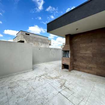 Sobrado em Curitiba, bairro Uberaba