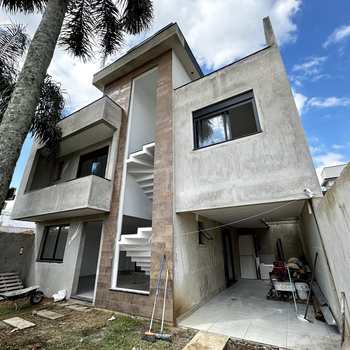 Sobrado em Curitiba, bairro Uberaba