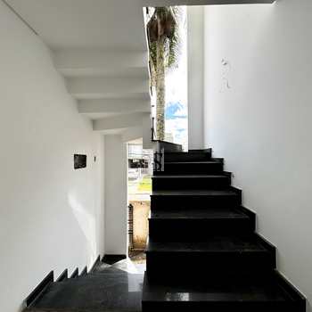 Sobrado em Curitiba, bairro Uberaba