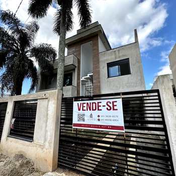 Sobrado em Curitiba, bairro Uberaba