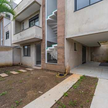 Sobrado em Curitiba, bairro Uberaba