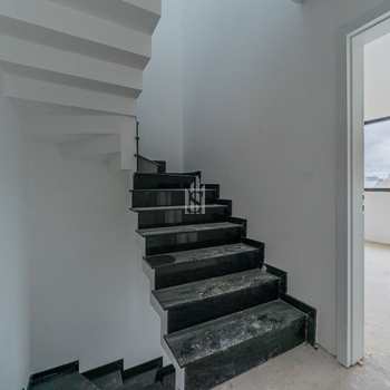 Sobrado de Condomínio em Curitiba, bairro Uberaba