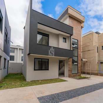 Sobrado de Condomínio em Curitiba, bairro Uberaba
