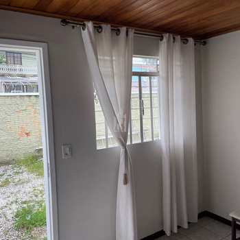 Casa em Curitiba, bairro Uberaba