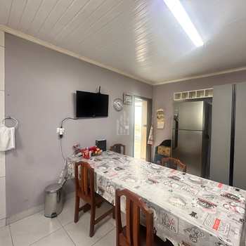 Casa em São José dos Pinhais, bairro Pedro Moro