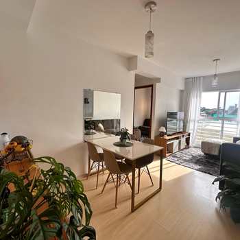 Apartamento em São José dos Pinhais, bairro Centro