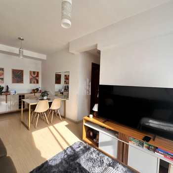 Apartamento em São José dos Pinhais, bairro Centro