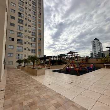 Apartamento em São José dos Pinhais, bairro Centro