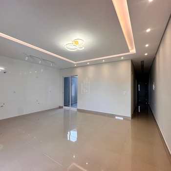 Casa em São José dos Pinhais, bairro Cidade Jardim