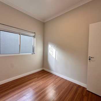 Casa em São José dos Pinhais, bairro Cidade Jardim