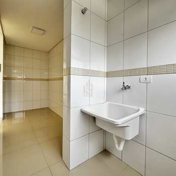 Apartamento em São José dos Pinhais, bairro Afonso Pena