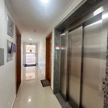 Apartamento em São José dos Pinhais, bairro Afonso Pena