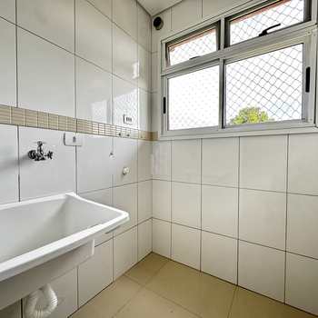 Apartamento em São José dos Pinhais, bairro Afonso Pena