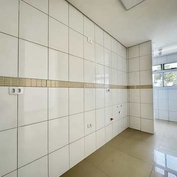Apartamento em São José dos Pinhais, bairro Afonso Pena