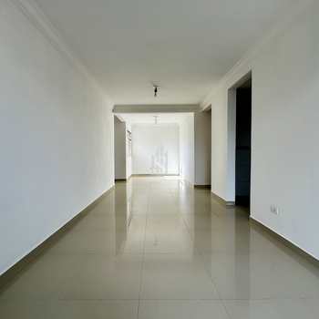 Apartamento em São José dos Pinhais, bairro Afonso Pena
