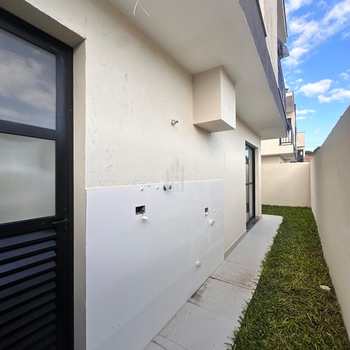 Sobrado de Condomínio em Curitiba, bairro Uberaba