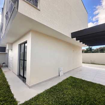 Sobrado de Condomínio em Curitiba, bairro Uberaba