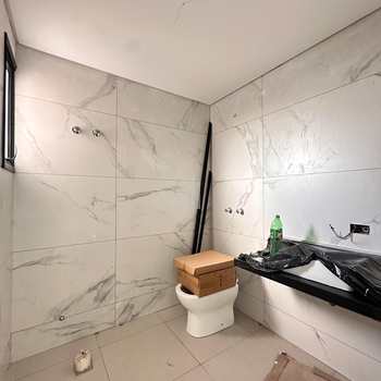 Sobrado de Condomínio em Curitiba, bairro Uberaba