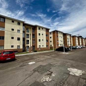 Apartamento em São José dos Pinhais, bairro Ouro Fino