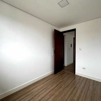 Apartamento em São José dos Pinhais, bairro Ouro Fino