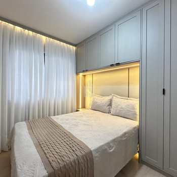 Apartamento em São José dos Pinhais, bairro São Pedro