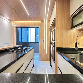 Apartamento em São José dos Pinhais, bairro São Pedro