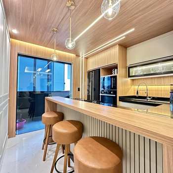 Apartamento em São José dos Pinhais, bairro São Pedro