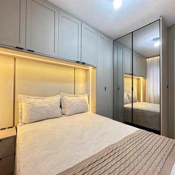 Apartamento em São José dos Pinhais, bairro São Pedro