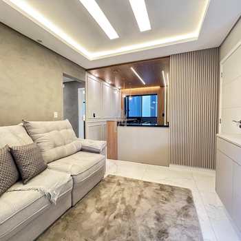 Apartamento em São José dos Pinhais, bairro São Pedro