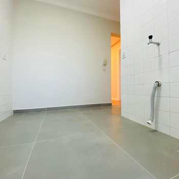 Apartamento em São José dos Pinhais, bairro Itália