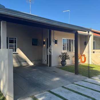 Casa em São José dos Pinhais, bairro Boneca do Iguaçu