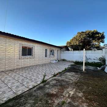 Casa em São José dos Pinhais, bairro Guatupê
