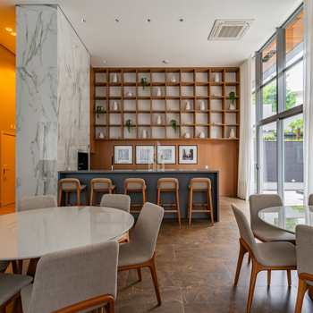 Apartamento em Curitiba, bairro Batel