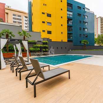 Apartamento em Curitiba, bairro Batel