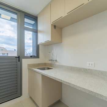 Apartamento em Curitiba, bairro Batel