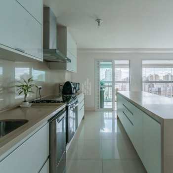 Apartamento em Curitiba, bairro Vila Izabel