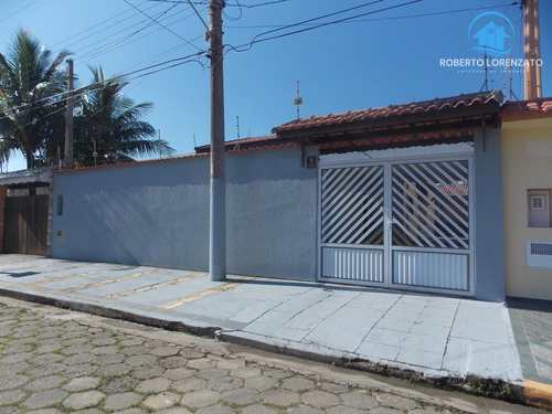 Casa, código 647 em Peruíbe, bairro Convento Velho