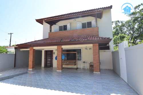 Casa, código 1560 em Peruíbe, bairro Continental