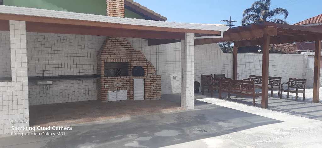 Apartamento em Peruíbe, no bairro Centro