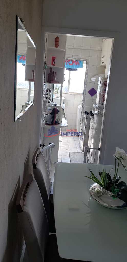 Apartamento em São Paulo, no bairro Vila Mazzei