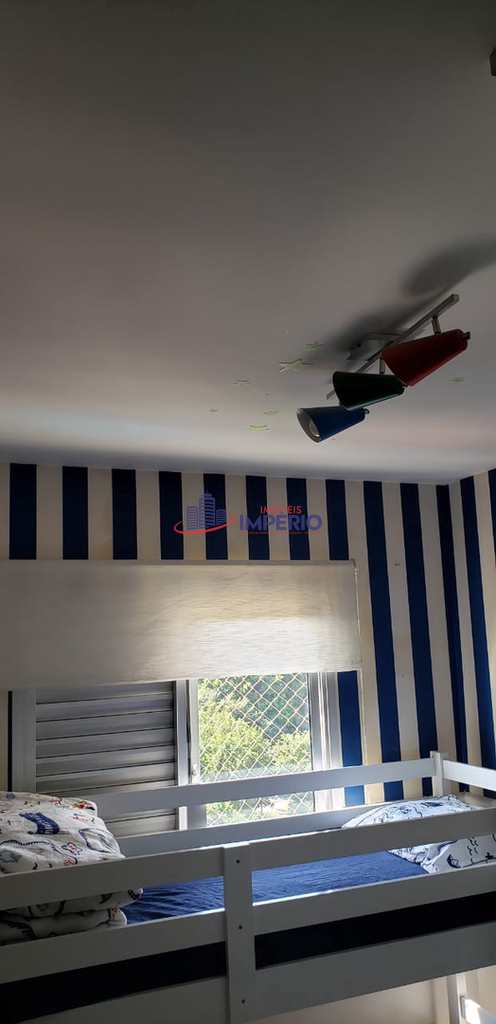 Apartamento em São Paulo, no bairro Vila Mazzei